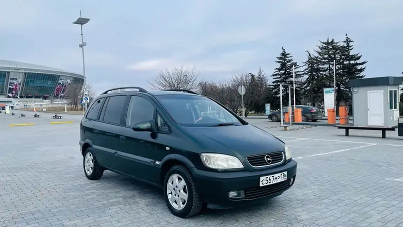 ПРОДАМ - Opel Zafira Год - 2001 Объём двигателя 1.8 Коробка передач - механика Учет - Россия ПТС оригинал -3 владельца Комплектация: 4 стеклоподъёмника, электро регулировка зеркал, датчик света, три ряда сидений В очень красивом и практично цвете, чехлы в идеальном состоянии так же как и сиденья под чехлами , салон не прокуренный,стоит новая ризина, R15, стоит магнитола . Любые проверки с вашей стороны. Цена - 520 000 рублей Остальное по телефону - +79495766426- Александр Осмотр г. Донецк, Калининский район
