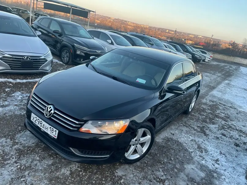 Volkswagen Passat B7 2015 год, 1.8 TSI, АКПП, 110.000 тысяч км оригинальный пробег, масло в двигателе поменял на прошлой неделе, подогрев сидений, круиз контроль, мультируль, кондиционер, электропривод сидения, ABS, ESP, вся безопастность целая, USB, AUX, блютус, камера заднего вида, состояние нового авто, ходовка не стучит, не гремит, кожаный салон в прекрасном состоянии, новая зимняя резина Луганск VIN: 1VWBT7A39FC032581 1.520.000 ( торг ) +79591156817
