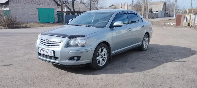 Продам Toyota avensis 2008 г.в Пробег 200000км Мотор 1.8 МКПП В отличном состоянии, делать не чего не надо, кузов не бит не крашен, резина зима, салон в порядке, без гнилья и рыжиков. Документы в порядке. Цена 1 100 000р Осмотр город Стаханов Тел +79595043904
