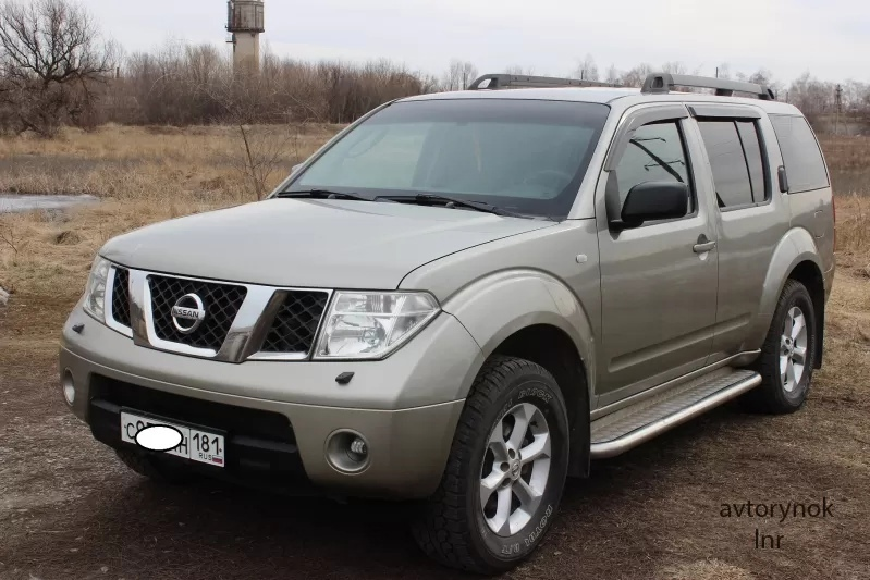 Продам настоящий рамный японский внедорожник. Телефон +79595256783 С подключающимся передком и понижайкой на 6 ступке МЕХАНИКЕ. Трасса 10 Город 12. Надежный, простой, неубиваемый, простой в эксплуатации не дорогой в обслуживании, с большим запасом прочности автомобиль, как и все японские джипы. Тех обслуживание произведено месяц назад, фильтра масла, Акб пол года, Резина тоже пол года, Климат работает печка дует, Двигатель сухой, масло не берет ни грамма, не дымит на очень хорошей тяге. На 90 % в родном цвете! В семье третий автомобиль, продажа в связи с обновлением домашнего автопарка:) остальное по телефону Фаркоп. Непрокуренный салон. ЛНР Старобельск. Я хозяин! 2008 год Цена 1 777 777