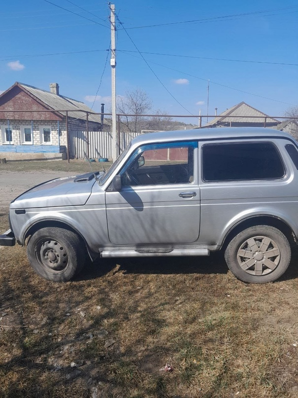 Ваз 2121 Нива 2013год от хозяина 550тыс руб торг возле авто +79592233339