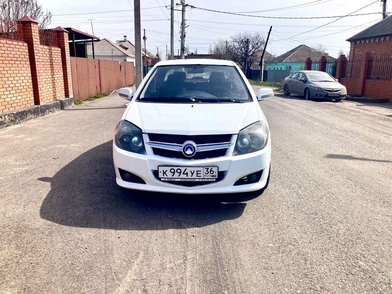 GeelY MK Авто в идеальном состоянии кузов без гнили и ржавчины мотор 1.5 2012 г Выпуск мотор работает ровно не дымит не троит коробка включается мягко днище пороги в идеальном состоянии . чистый ухоженный салон хорошая музыка хорошая резина В авто вложено много силы и денег Полная комплектация Кондиционер четыре стеклоподъемника Подогрев сидения Гидравлика руля центральный замок документы кристально чистые оригинальны ПТС два владельца Документы кристально чистые Любые Проверки цена 425тысч Номер для связи +79595549030 Звоните в любое Время суток