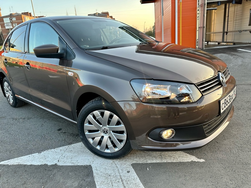 ПРОДАМ VOLKSWAGEN POLO 2015 ГОДА! 1.6 105 ЛС АКПП ПОЛНОЦЕННЫЙ. АВТОМАТ 6- СТУПЕНЧАТЫЙ. НАДЁЖНЫЙ И ПРОВЕРЕННЫЙ ВРЕМЕНЕМ! РОБОТАЕТ ИДЕАЛЬНО . АВТО В ОТЛИЧНОМ СОСТОЯНИИ. КОМПЛЕКТАЦИЯ CLUB: - КЛИМАТ КОНТРОЛЬ ОДНОЗОННЫЙ - ОЧЕНЬ КАЧЕСТВЕНАЯ МУЛЬТИМЕДИА - ЗАДНИЙ ПАРКТРОНИК - 2 ПОДОГРЕВА СИДЕНИЙ - 4 СТЕКЛОПОДЪЁМНИКА - ПОДОГРЕВ ЛОБОВОГО СТЕКЛА - ПОДОГРЕВ ЗАДНЕГО СТЕКЛА. ВСЕ ВОПРОСЫ ПО ТЕЛЕФОНУ РЕАЛЬНОМУ ПОКУПАТЕЛЮ ТОРГ У КАПОТА ПРОДАЖА ОТ СОБСТВЕННИКА +7 (959) 294-21-99 +7 (989) 729-24-23 WhatsApp телеграмм 1 030’000 т