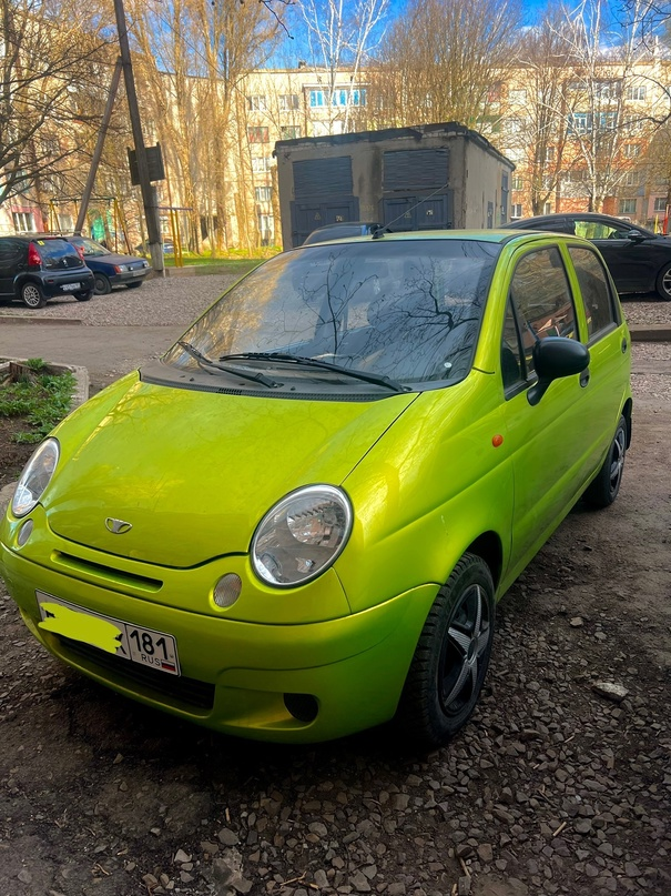 Продам Daewoo Matiz, механика Птс оригинал, я 3 хозяйка В очень хорошем состоянии Кузов не гнилой,без рыжиков, обработан антикоррозией Все работает отлично, двигатель не дымит, не троит Передачи переключаются мягко В подарок отдам немного запчастей, которые покупала с запасом) Продаю в связи с покупкой авто на автомате Вопросы по номеру +79592110983 Город Красный Луч Цена 330 000₽