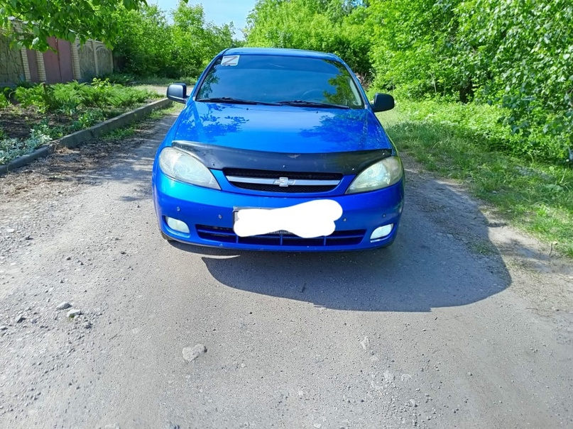 Собственик один владелец Продам Chevrolet Lacetti автомобиль в идеальном состоянии 2011год родной пробег 90 км тыс салон в идеальном состоянии автомобиль весь в родном окраске стоит газ евро4 ходовая часть нестучит не гремит масла фильтра поменяны авто без единого рыжика авто без проблем звоните в любое время суток номер телефона +79495851796