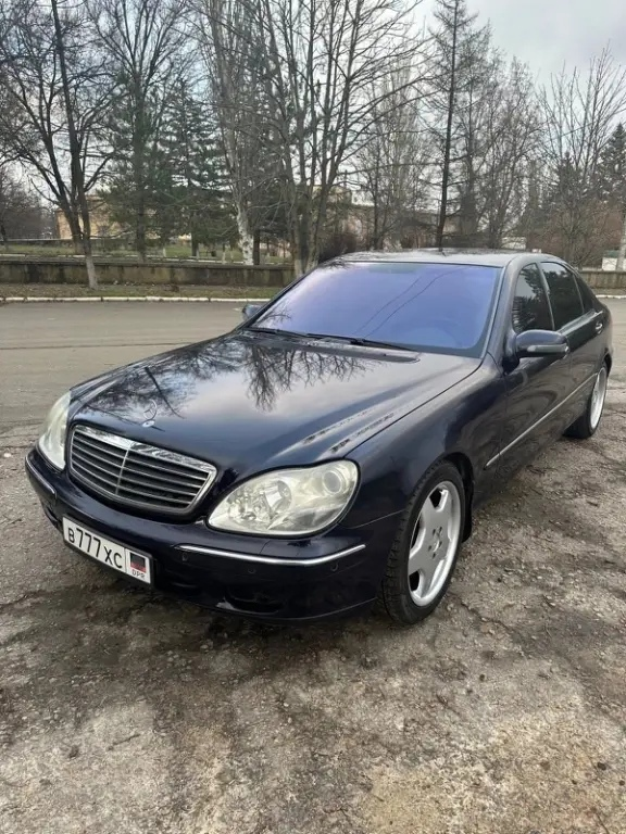 Mercedes W220 S500 2002г. Объем 4,9 (ДНР учет, до этого украинский) VIN: WDB2201751A297697 Полная комплектация: подогрев сидений, заднего стекла, зеркал, ABS, BAS, ESP, TCS, круиз-контроль, передний и задний парктроник, климат-контроль. 950 000 р. (Торг у капота, машина находится в Старобешево) +79493902099 Елена