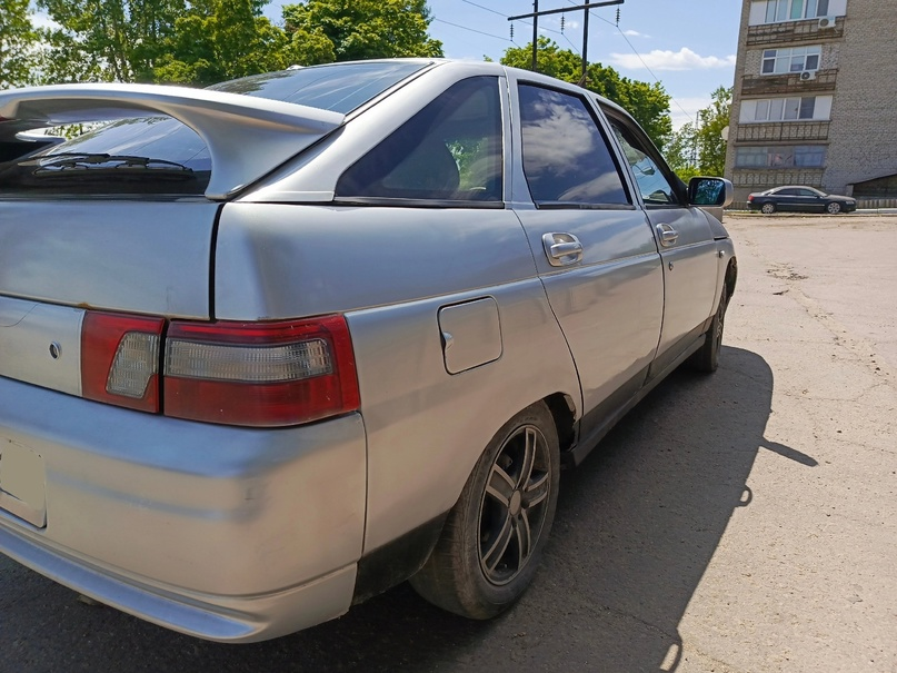 Срочно продам ВАЗ 2112, 2003 г. 16 клп. В хорошем состоянии, не гнилая, вложений не требует, ходовая на отлично, двигатель хороший, клапана не гнёт. 4 стеклоподъëмника, подогрев сидений, музыка, сенсорная магнитола. Юр.чистая, документы в порядке. Цена: 285 тыс., торг у капота. Интересующиеся вопросы по телефону, звонить в любое время: +79592783019; +79592783313