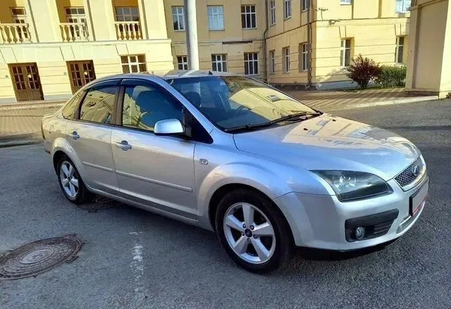 Ford Focus 1.6 AT, 2006, 230 000 км Усилитель руля -Гидравлический Управление климатом,Кондиционер Атермальное остекление Обогрев Передних сидений Зеркал,Заднего стекла Электростеклоподъемники Передние и задние Электропривод Зеркал Помощь при вождении Датчик дождя Датчик света Парктроник задний Противоугонная система Иммобилайзер Подушки безопасности Фронтальные Боковые передние Активная безопасность Антиблокировка тормозов Цена : 630 000 р с торгом у капота! Тел : + 7 949 645 06 85