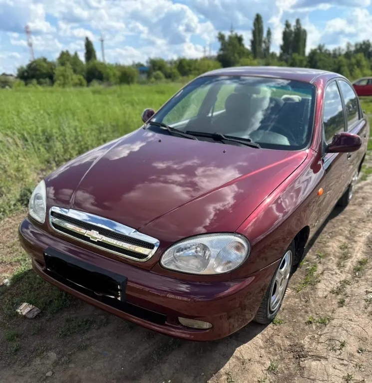 Chevrolet Lanos 2006г Пробег - 188 тыс 2 хозяина (с 2012 по н.в во владении) Комплектация SX. Гур, кондиционер, стеклоподъемники, центральный замок, двое ключей. Кондиционер заправлен 07.06 В отличном состоянии. Все что должно работать - работает, сел и поехал! Никакой коррозии Днище, пороги без дефектов и т.д Салон как новый Авто находится в г.Алчевск (ЛНР) Цена: 385т. Торг у автомобиля Тел. +79595670312 Телеграмм 89042824990
