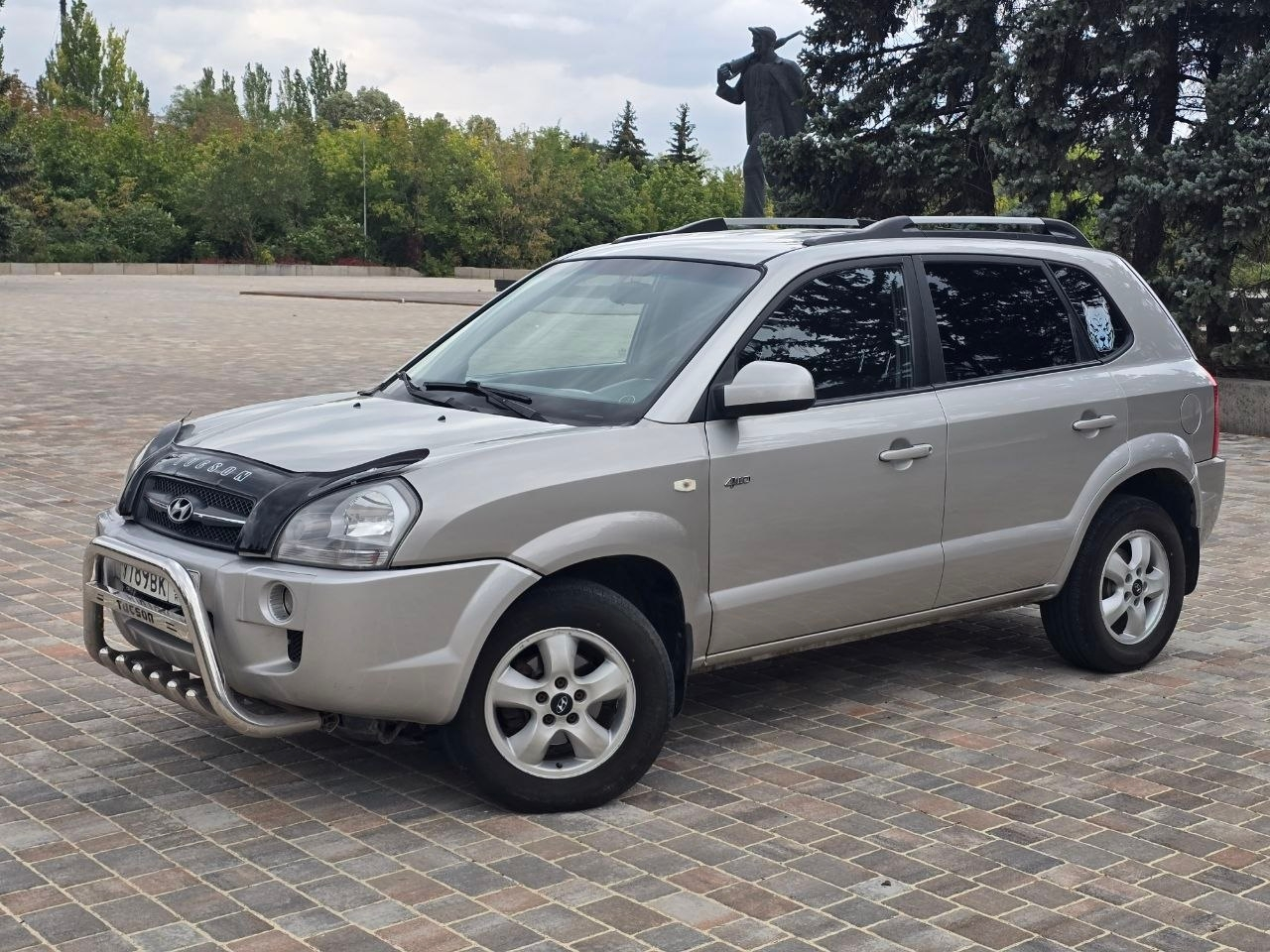 Продам Hyundai Tucson 2.0 AT, 2007. Полный привод, автомат. Пробег 190 000 км Машина полностью обслуженная, вложений не требует Обмен на Ваше авто Кредит Переоформление в МРЭО Цена: 770 000 рублей. Звоните прямо сейчас +79591441400